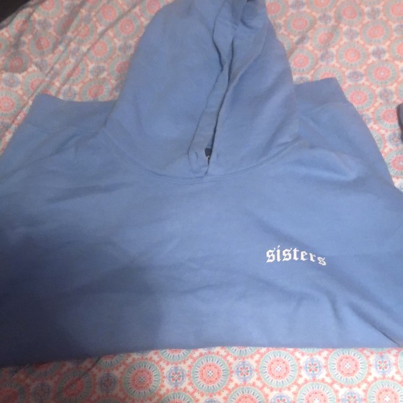 James Charles, SISTERS hoodie (Large.) - Picture 4 of 4
